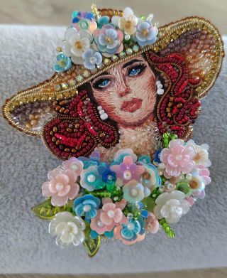 Dnes pro Vás máme obzvláště milou zprávu. Představíme Vám českou značku Colourz of Me, jejímž srdcem i duší je tvůrkyně...